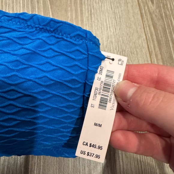 Victoria’s Secret Blue Textured Bikini Set - Picture 4 of 6